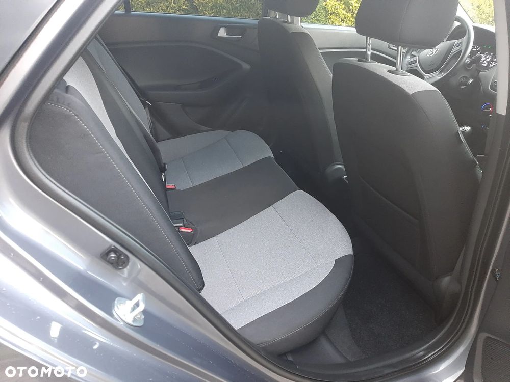 Hyundai i20 1.2 YES - 14