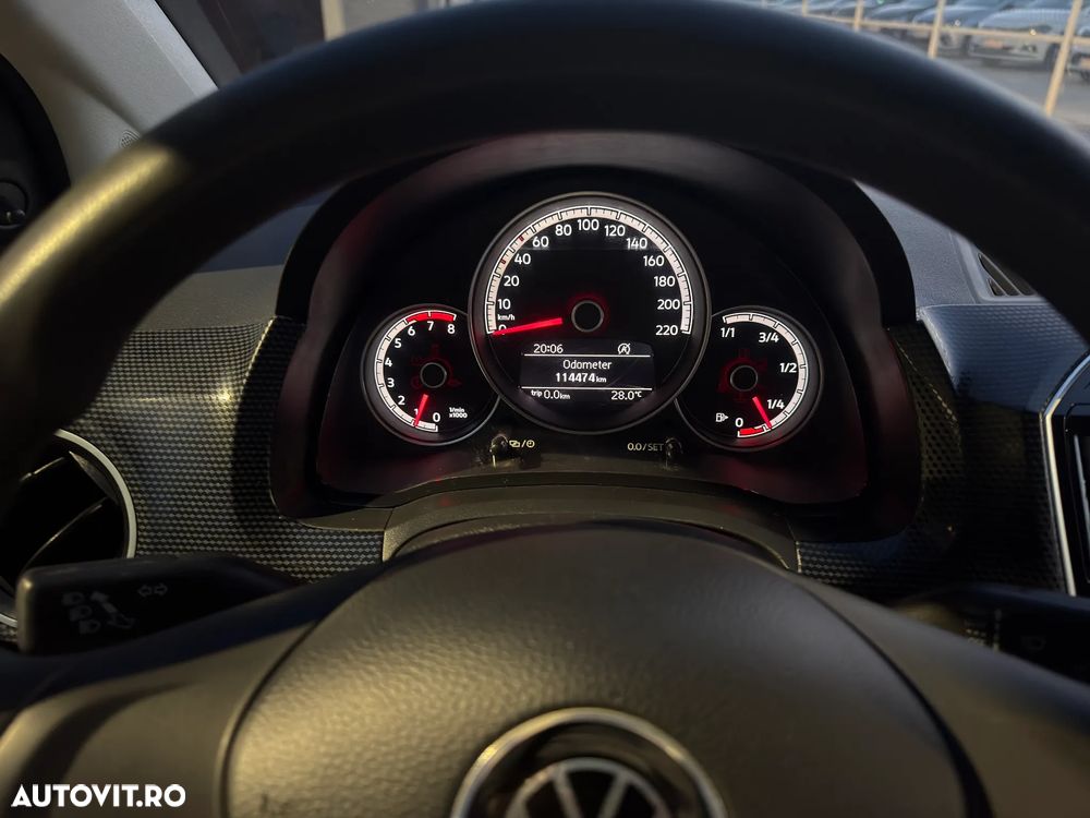 Volkswagen up! white style - 15