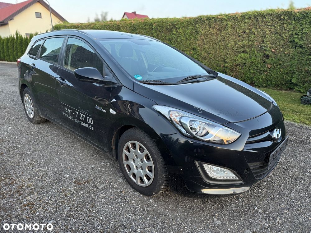 Hyundai i30 1.6 CRDi BlueDrive Classic + - 2