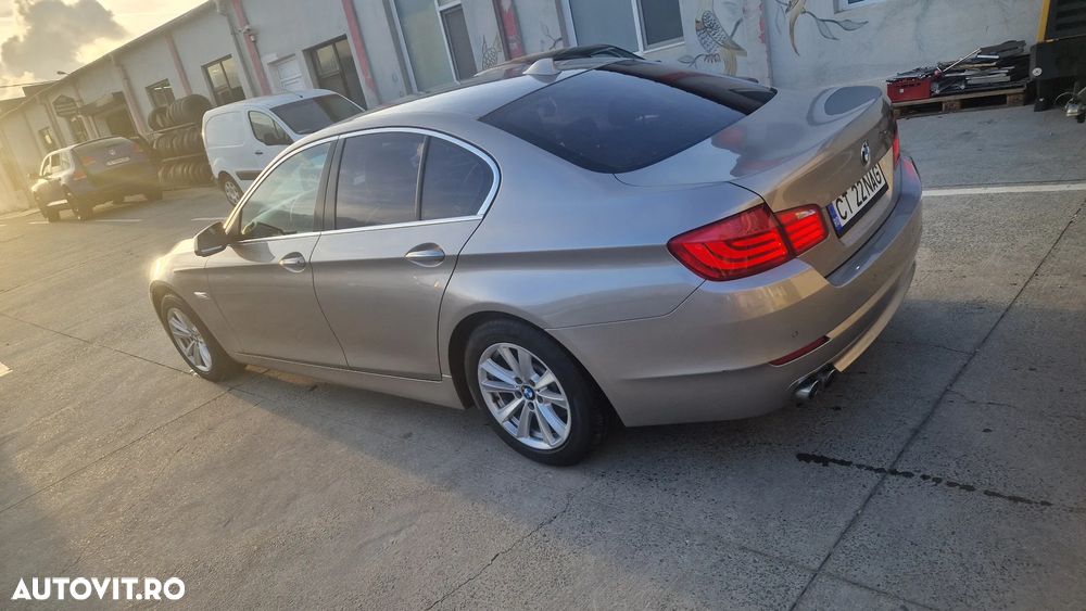 BMW Seria 5 520d Aut. - 7