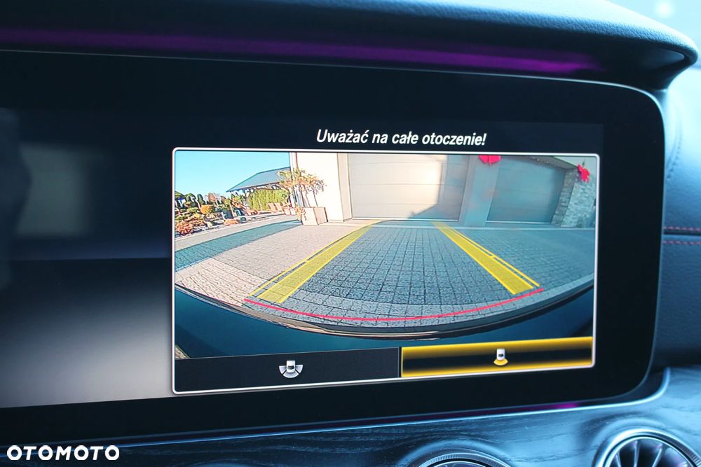 Mercedes-Benz Klasa E AMG 53 4Matic+ AMG Speedshift TCT-9G - 37