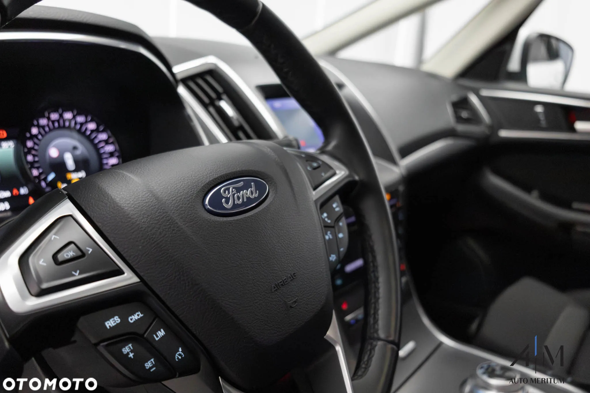 Ford S-Max 2.0 EcoBlue Titanium - 26