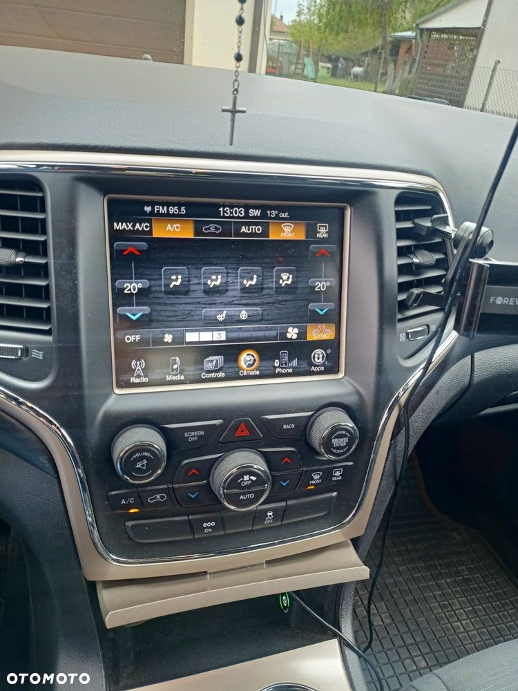 Jeep Grand Cherokee - 8