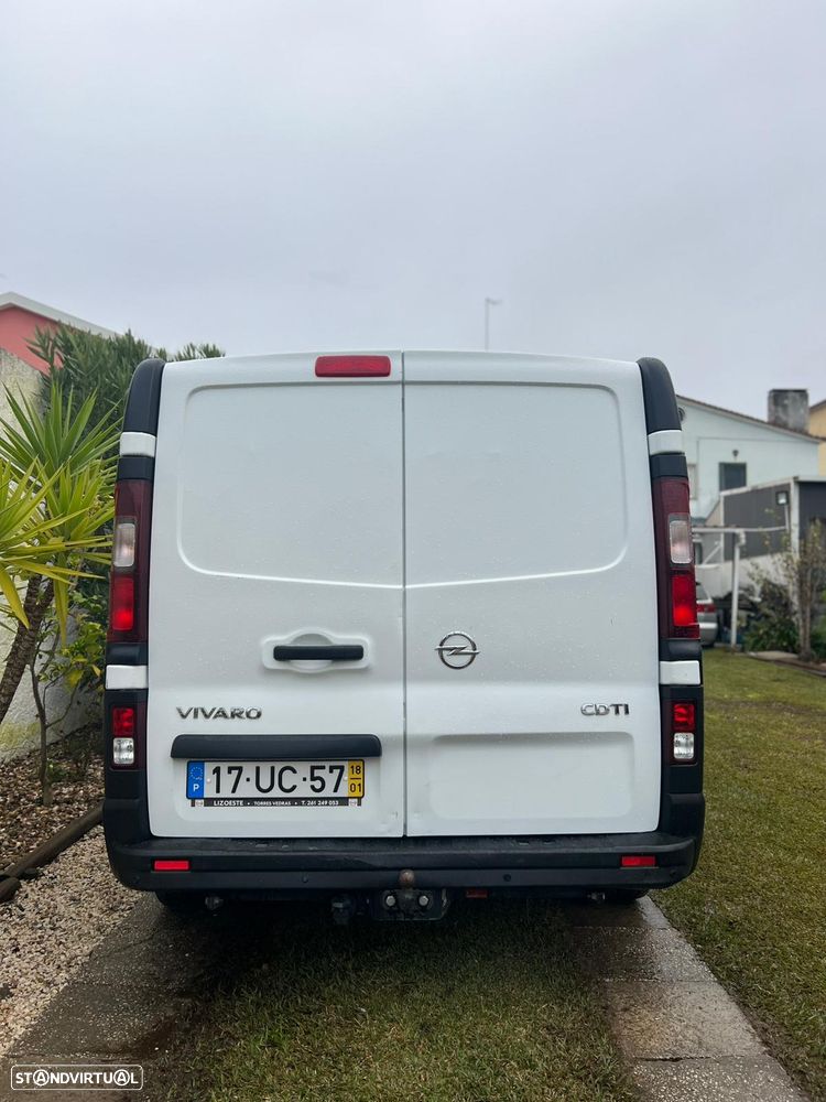 Opel Vivaro 1.6CDTI longa - 11