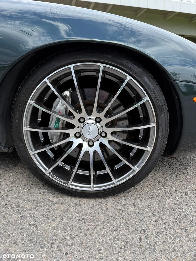 Jaguar XK - 27