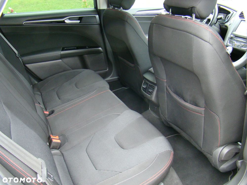 Ford Mondeo 2.0 TDCi STart-Stopp PowerShift-Aut ST-Line - 34