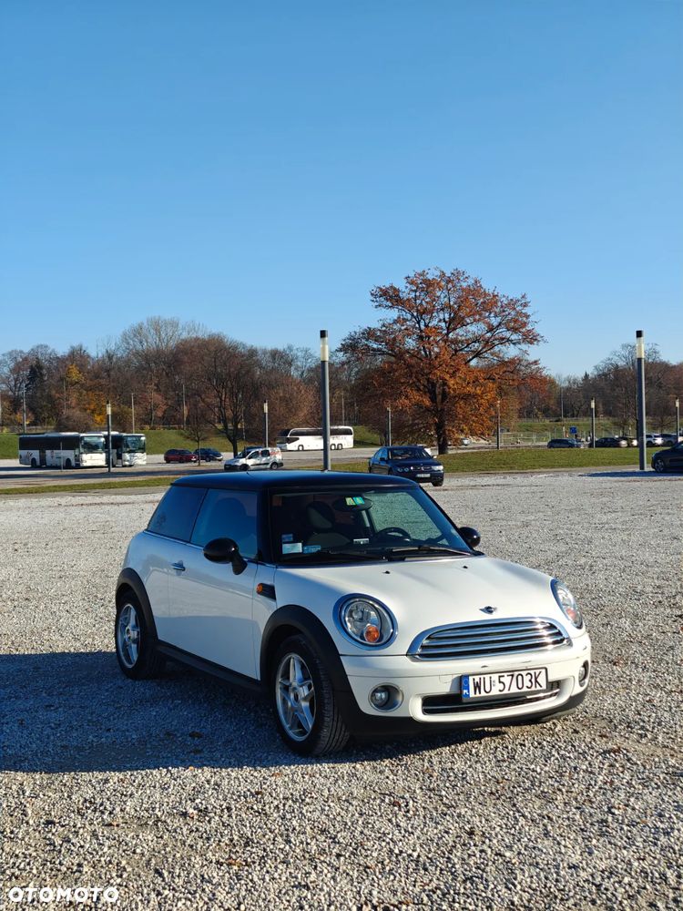 MINI Cooper Standard - 14