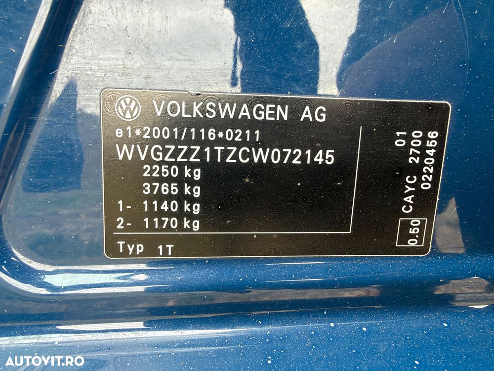 VOLKSWAGEN Touran 2012 — imagine 15