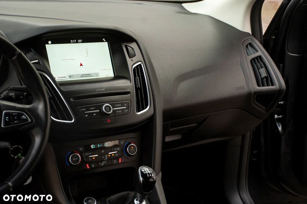 Ford Focus 1.5 EcoBoost Titanium ASS - 18