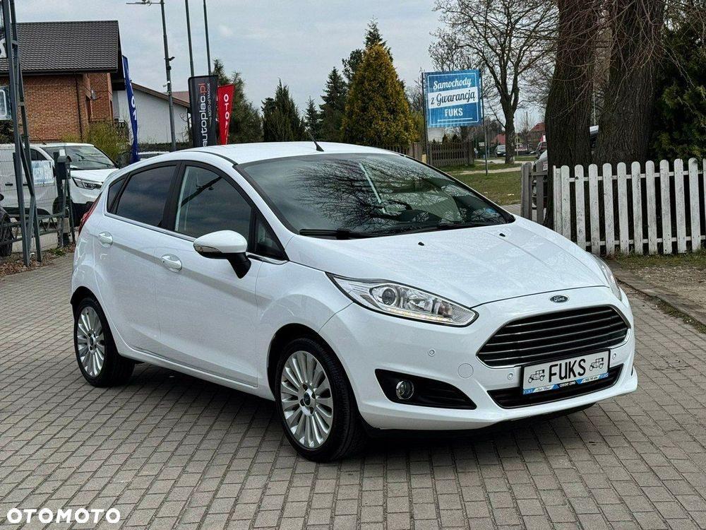Ford Fiesta 1.0 EcoBoost STart-Stop Titanium - 2