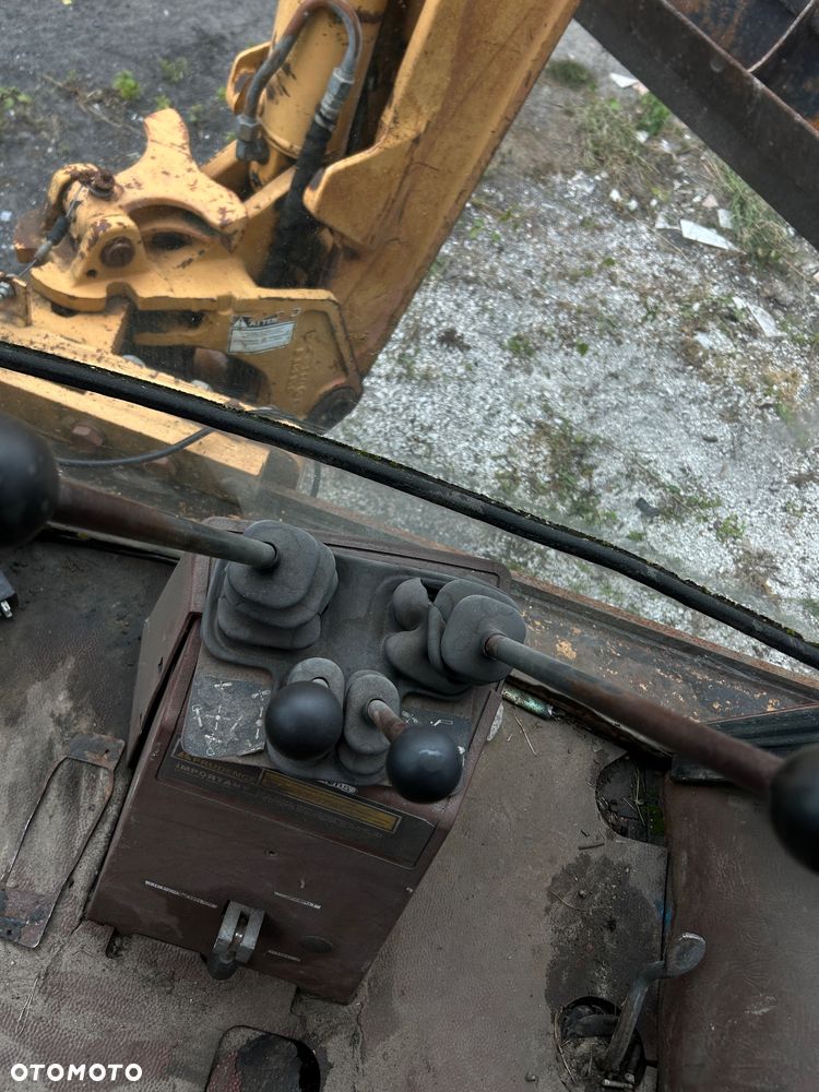 Case 580super k 4x4 - 11