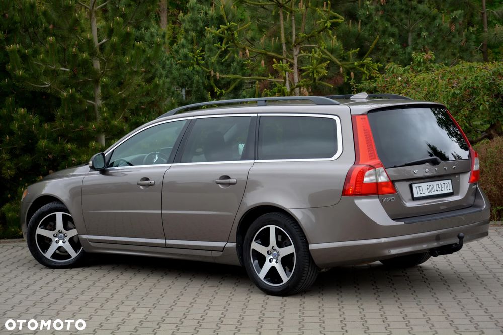 Volvo V70 2.0D Momentum - 16
