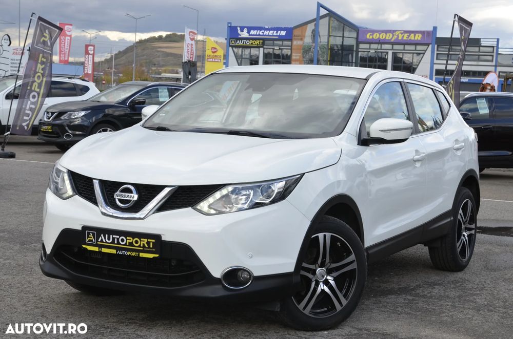 Nissan Qashqai 1.6 DCI DPF Start/Stop acenta - 2