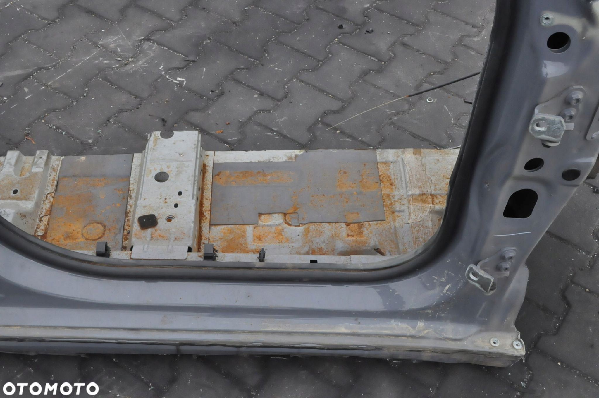 FIAT TIPO II SŁUPEK PRÓG PRAWY 793/A - 7