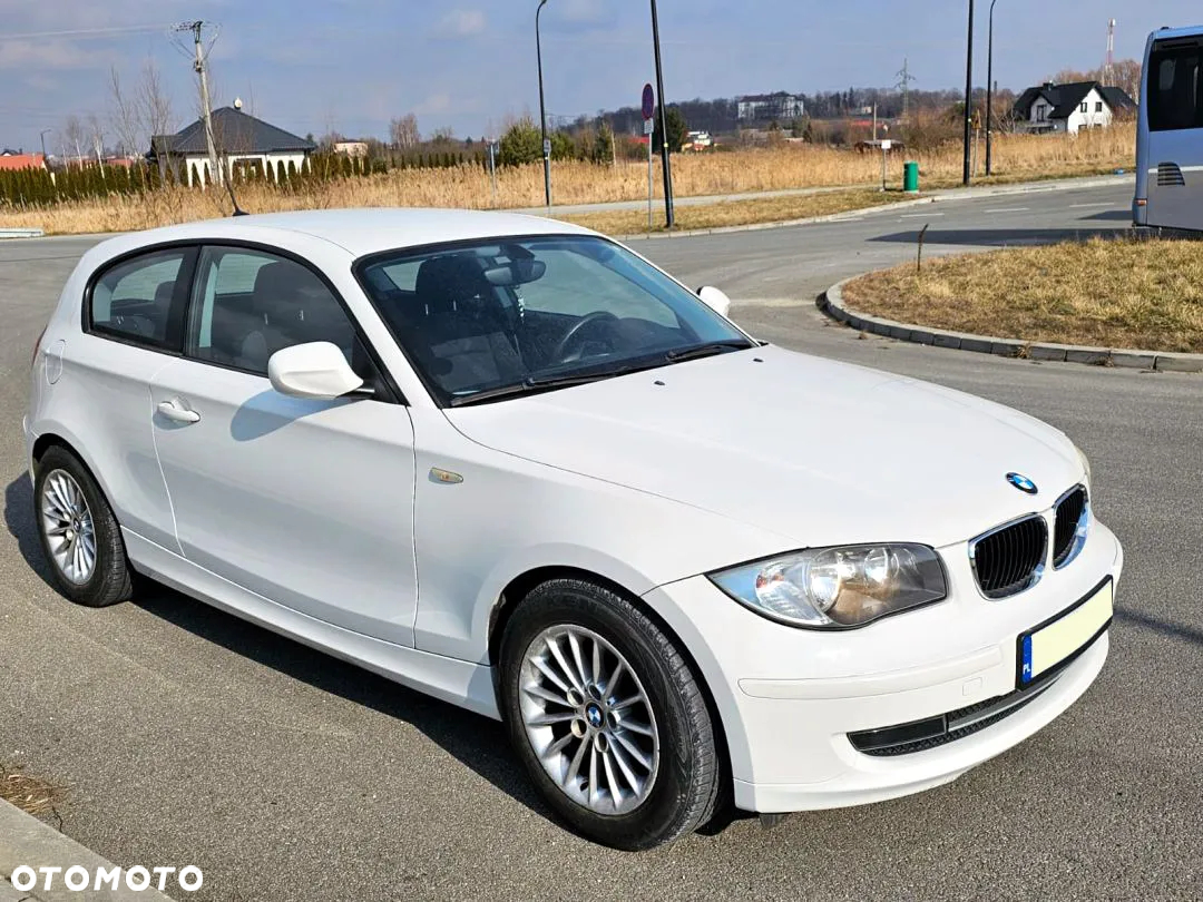 BMW Seria 1 116d - 29