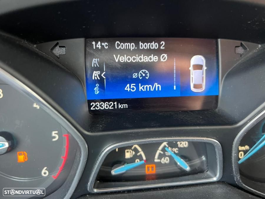 Ford Focus SW 1.5 TDCi Trend+ - 12