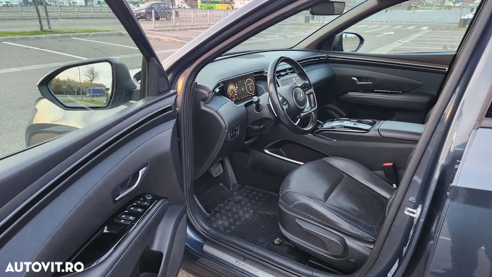 Hyundai Tucson - 2