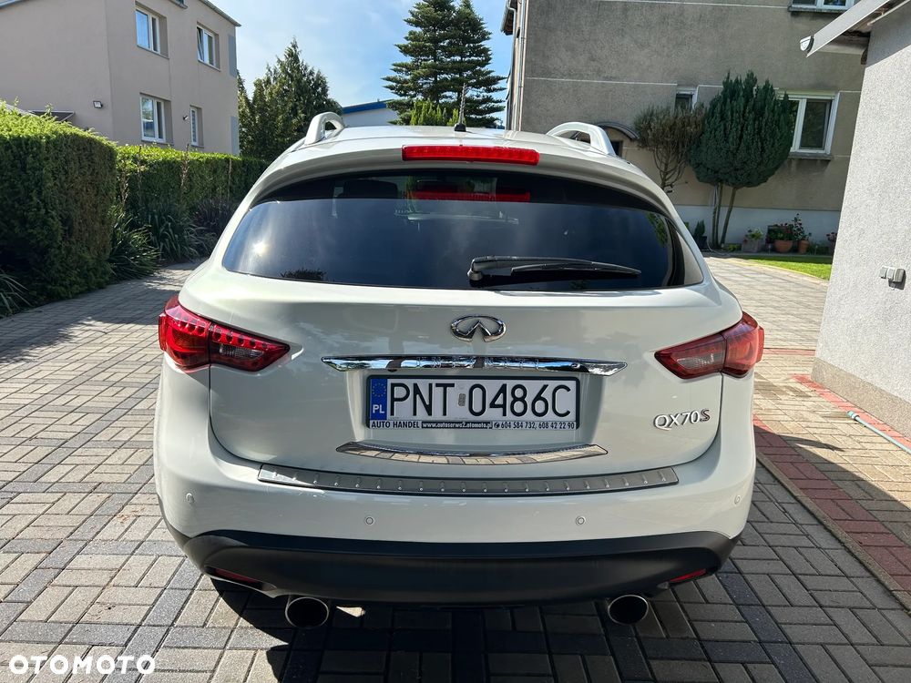 Infiniti QX70 3.7 AWD S Premium - 6