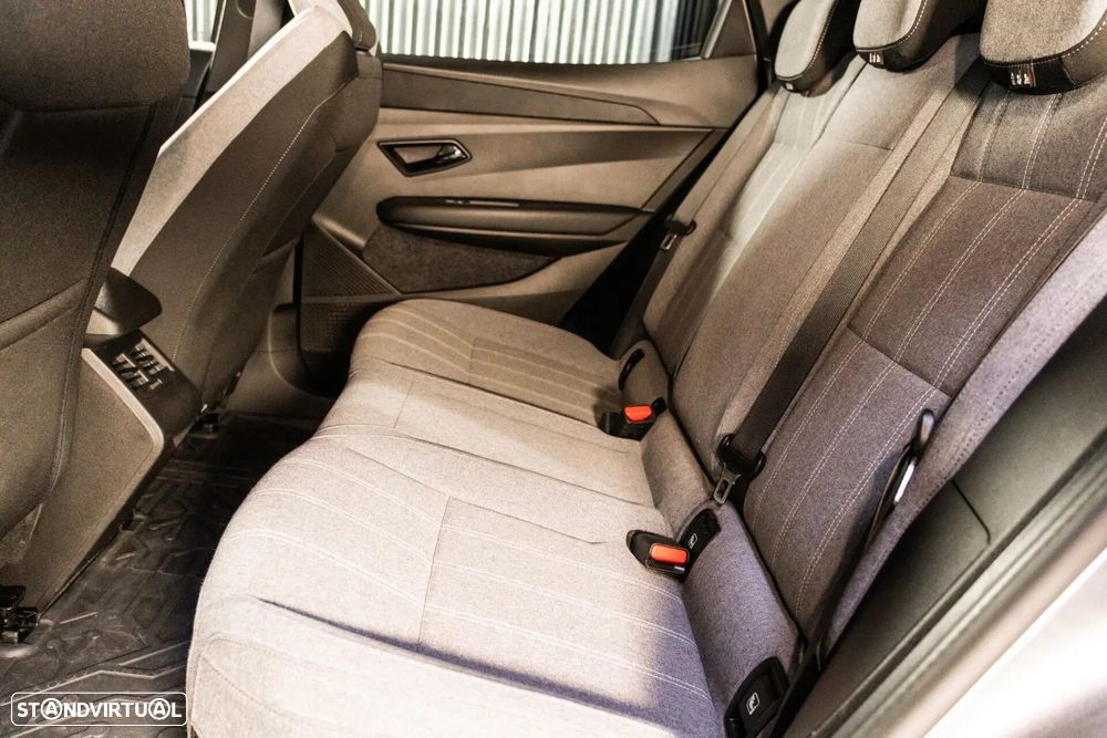 Renault Mégane E-Tech EV60 220hp optimum charge Techno - 32