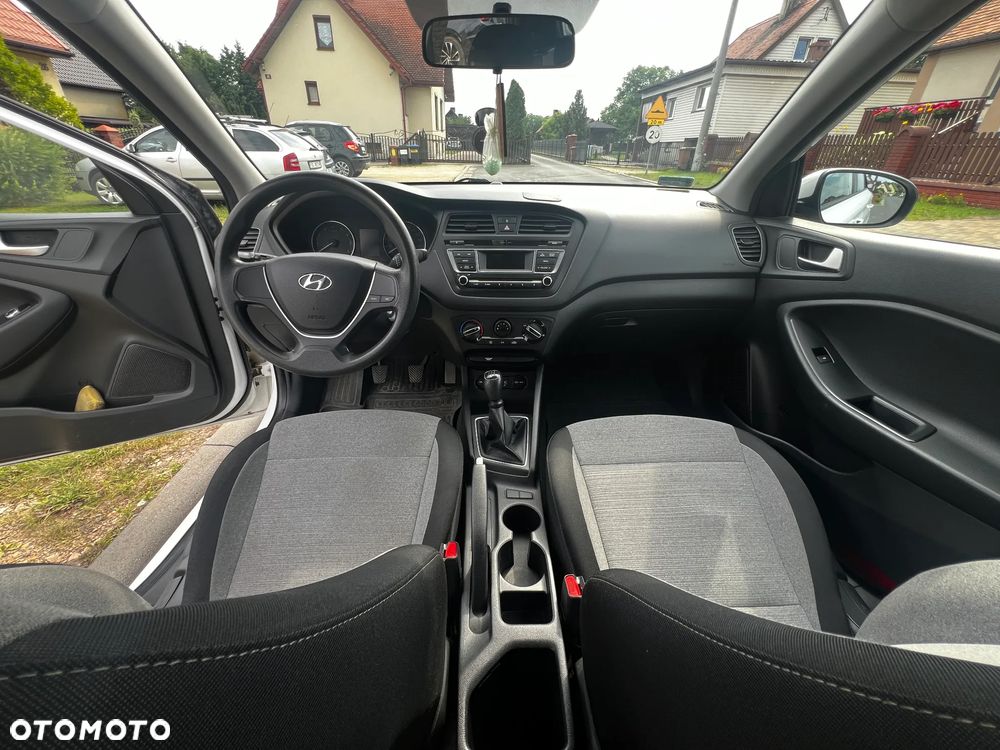 Hyundai i20 - 9