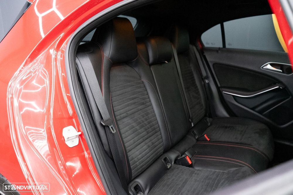 Mercedes-Benz A 180 d AMG Line - 9