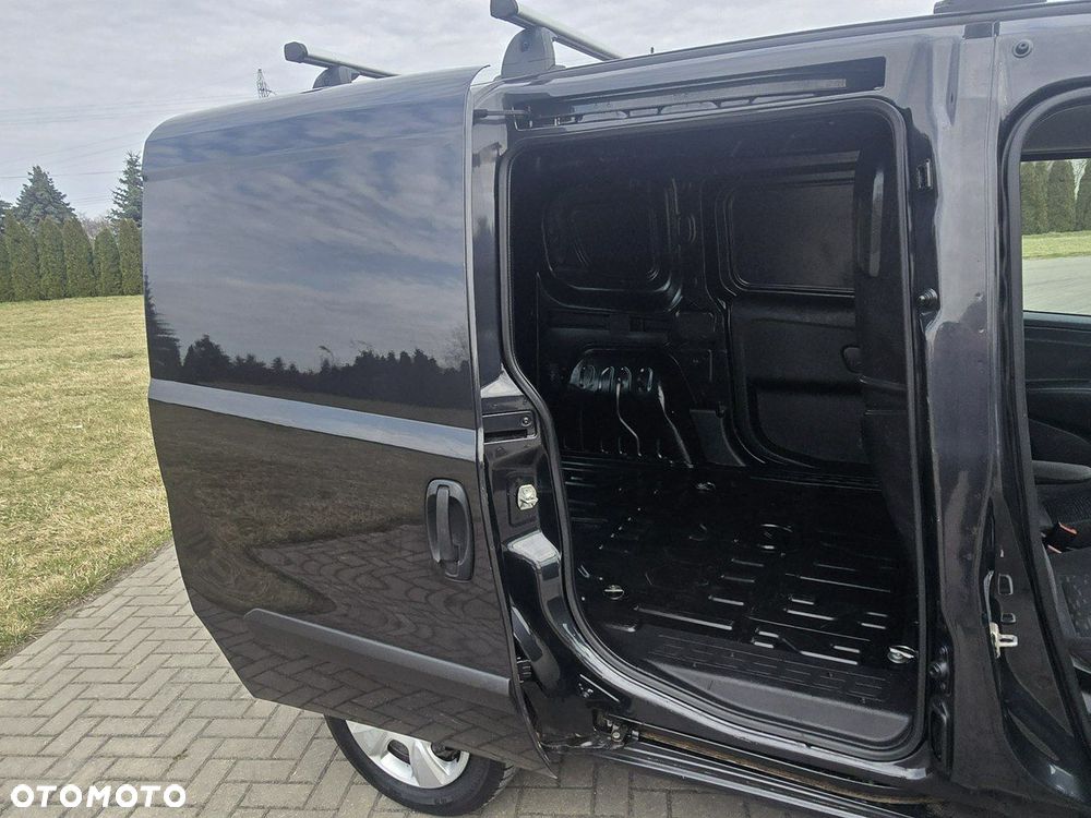 Opel Combo - 18