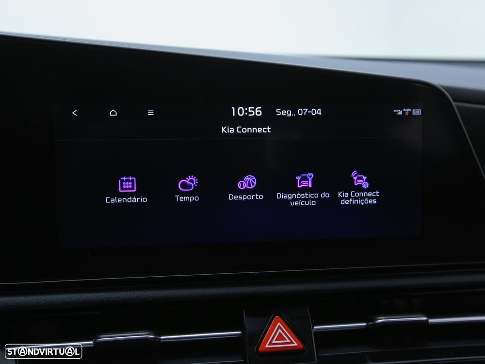 Kia Niro EV 64kWh Drive - 26