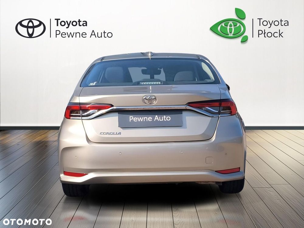 Toyota Corolla - 5