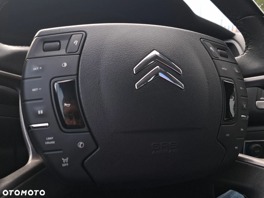 Citroën C5 2.2 HDi Exclusive Equilibre Navi - 11