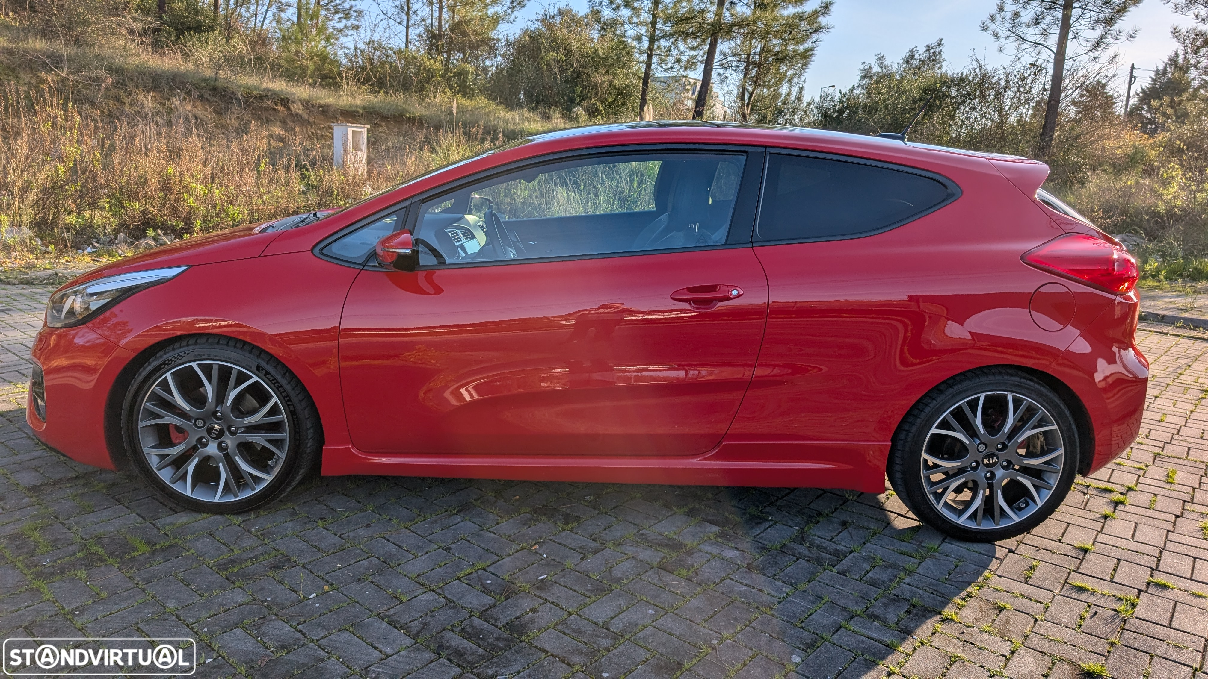 Kia Ceed S Coupé 1.6 T-GDi GT Top - 3