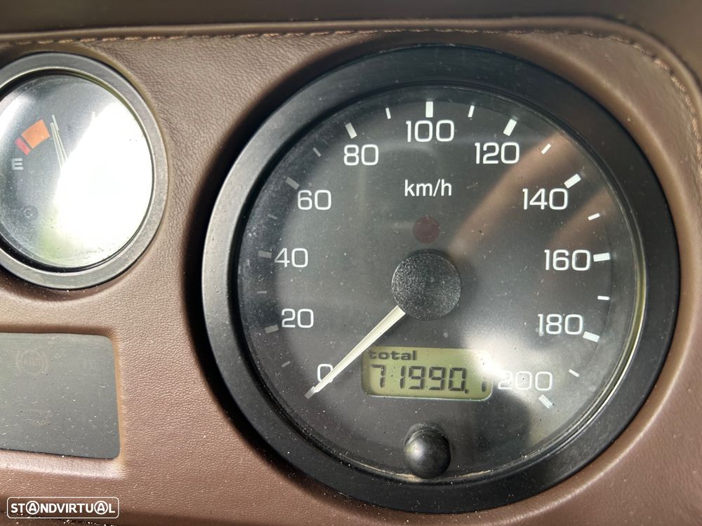 Land Rover Defender 90 2.5 Td5 Soft Top - 19