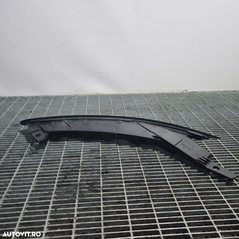 Far Dreapta Citroen C4 Cactus 2014 - 2017 SUV 4 Usi (1386) Fara xenon - 2