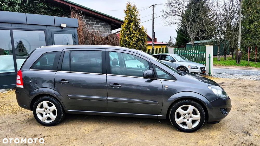 Opel Zafira 1.8 Cosmo EU5 - 7
