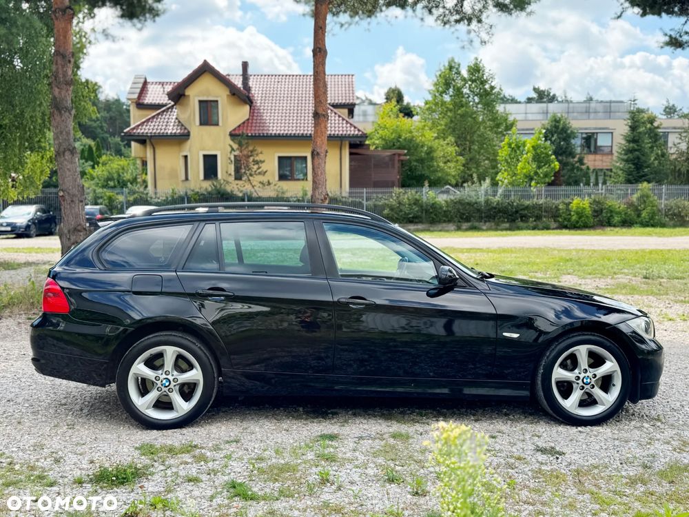 BMW Seria 3 320i Touring - 20