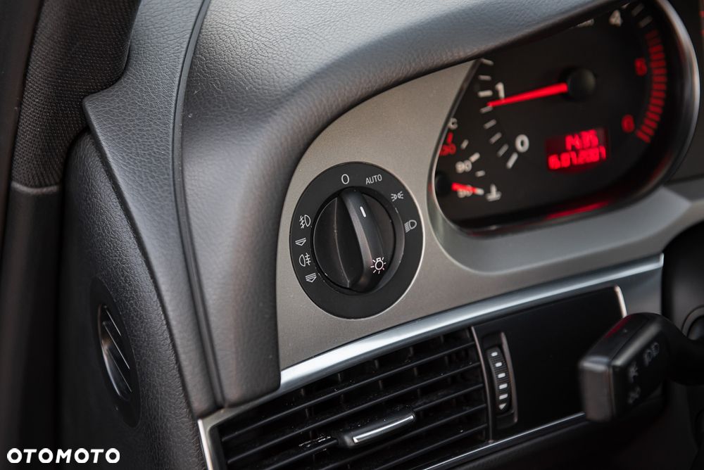 Audi A6 Avant 3.0 TDI DPF quattro tiptronic - 19