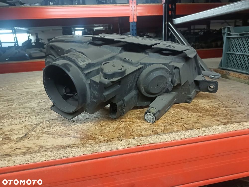 VW PASSAT B6 LAMPA PRZEDNIA LEWA PRAWA ANGLIK - 3