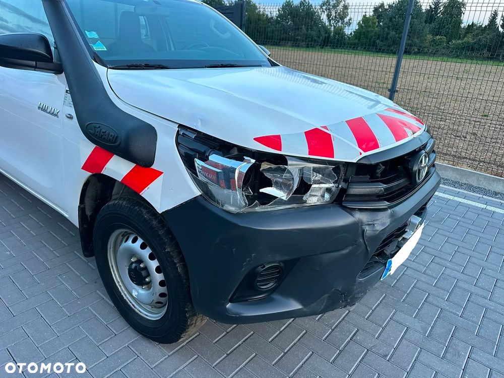 Toyota Hilux 2.4 D-4D Single Cab DL 4x2 - 27