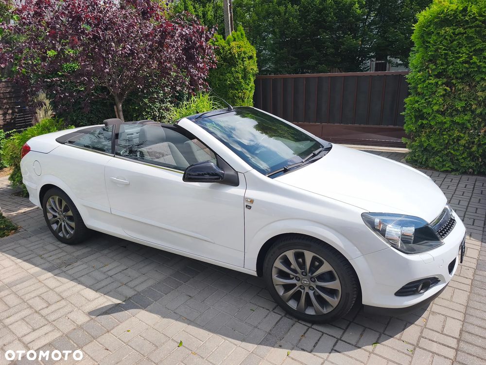Opel Astra 1.8 Endless Summer - 1