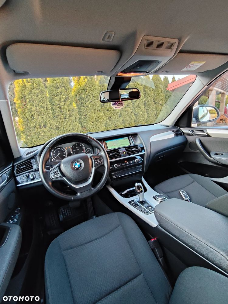 BMW X3 xDrive20d xLine - 13