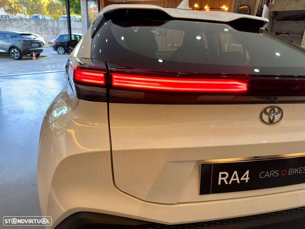 Toyota C-HR 1.8 Hybrid Exclusive - 10