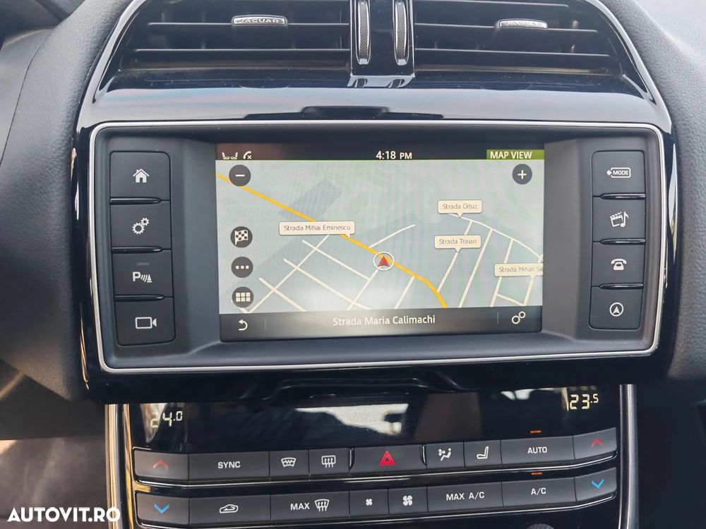 Jaguar XE 20d Aut. R-Sport Ingenium Edition - 9