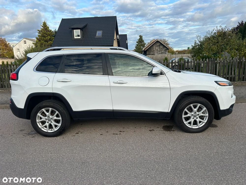 Jeep Cherokee - 8