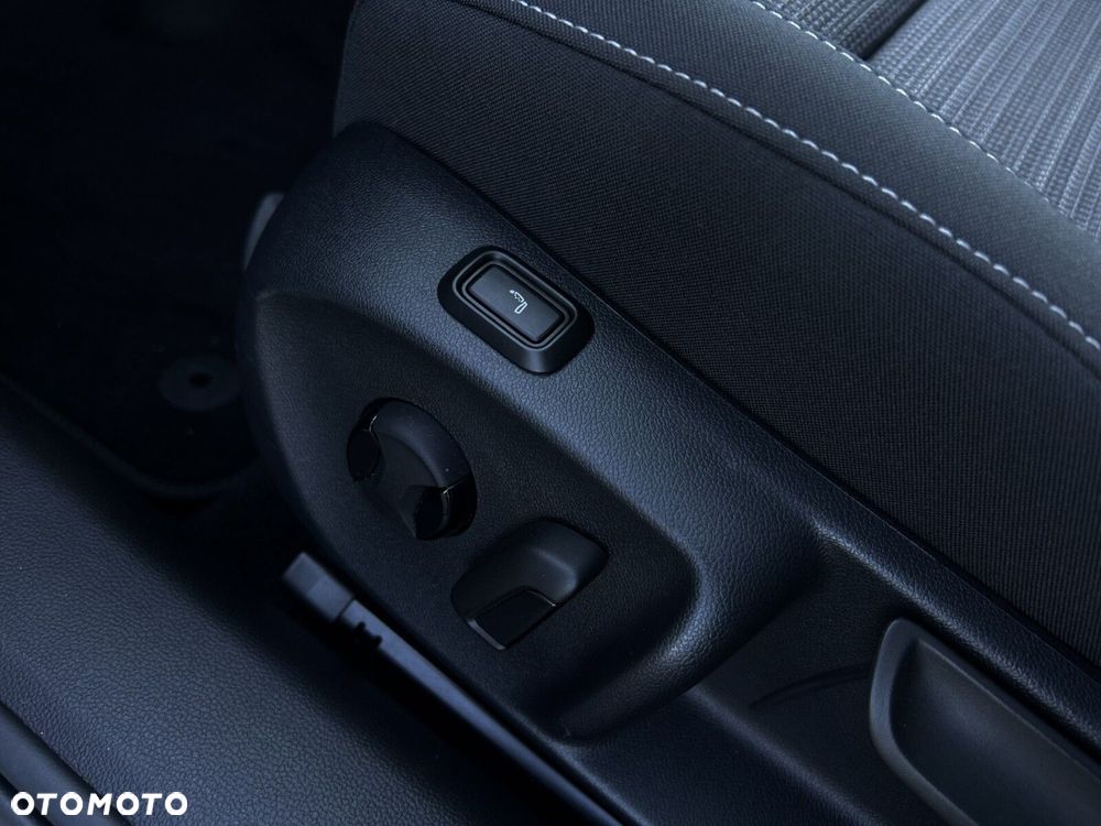 Skoda Superb 2.0 TDI SCR Selection DSG - 15