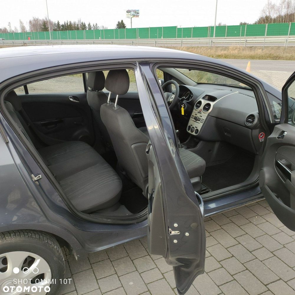 Opel Corsa - 23