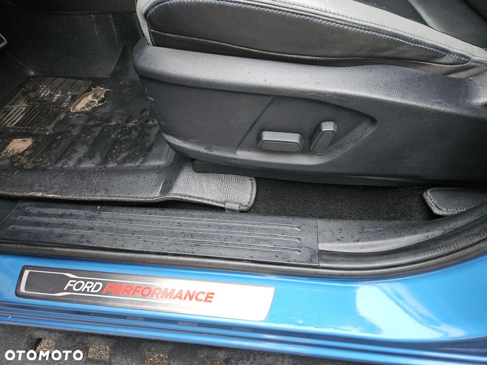 Ford Ranger Raptor - 19