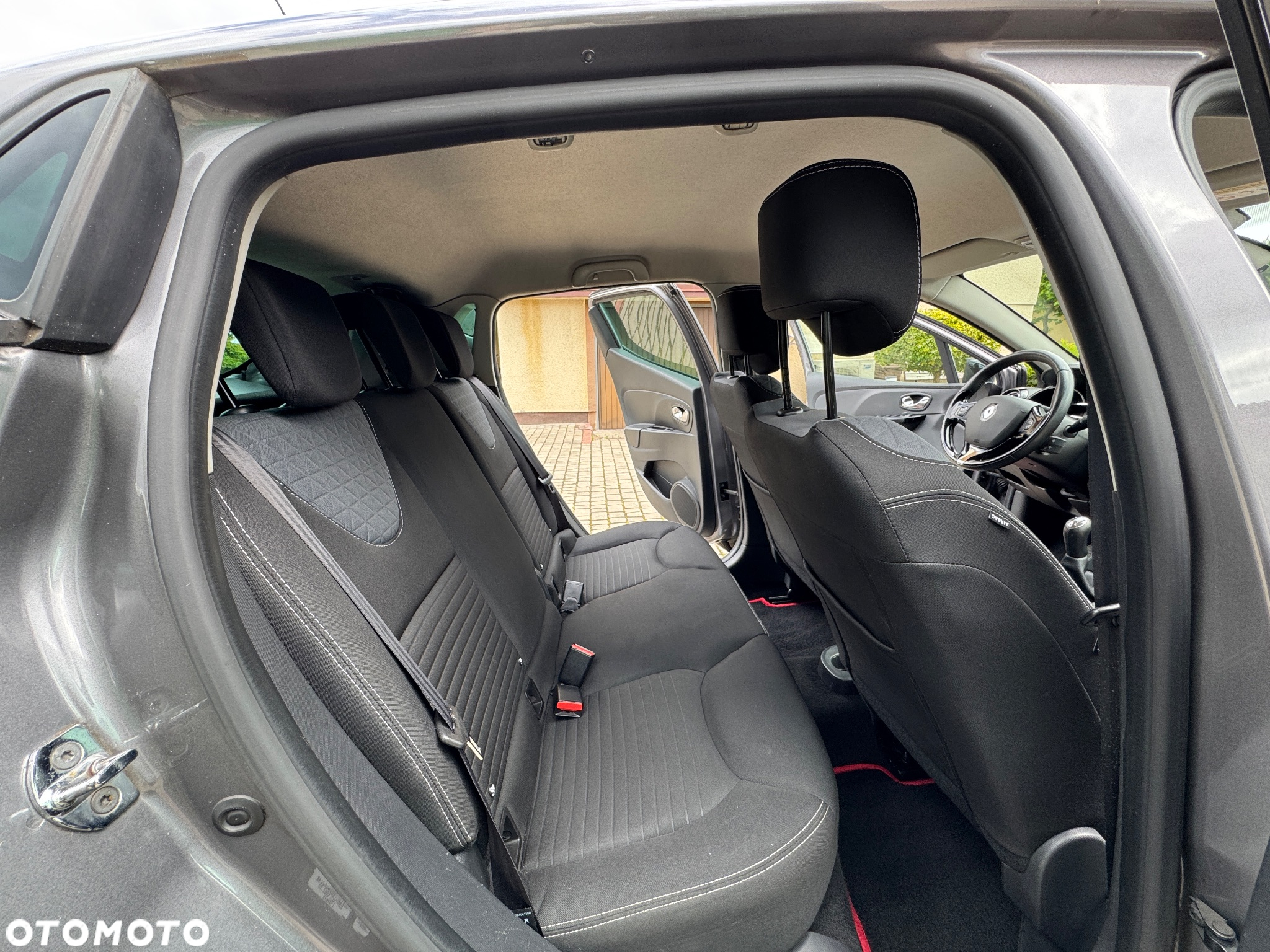 Renault Clio TCe 90 Start & Stop COLLECTION - 29