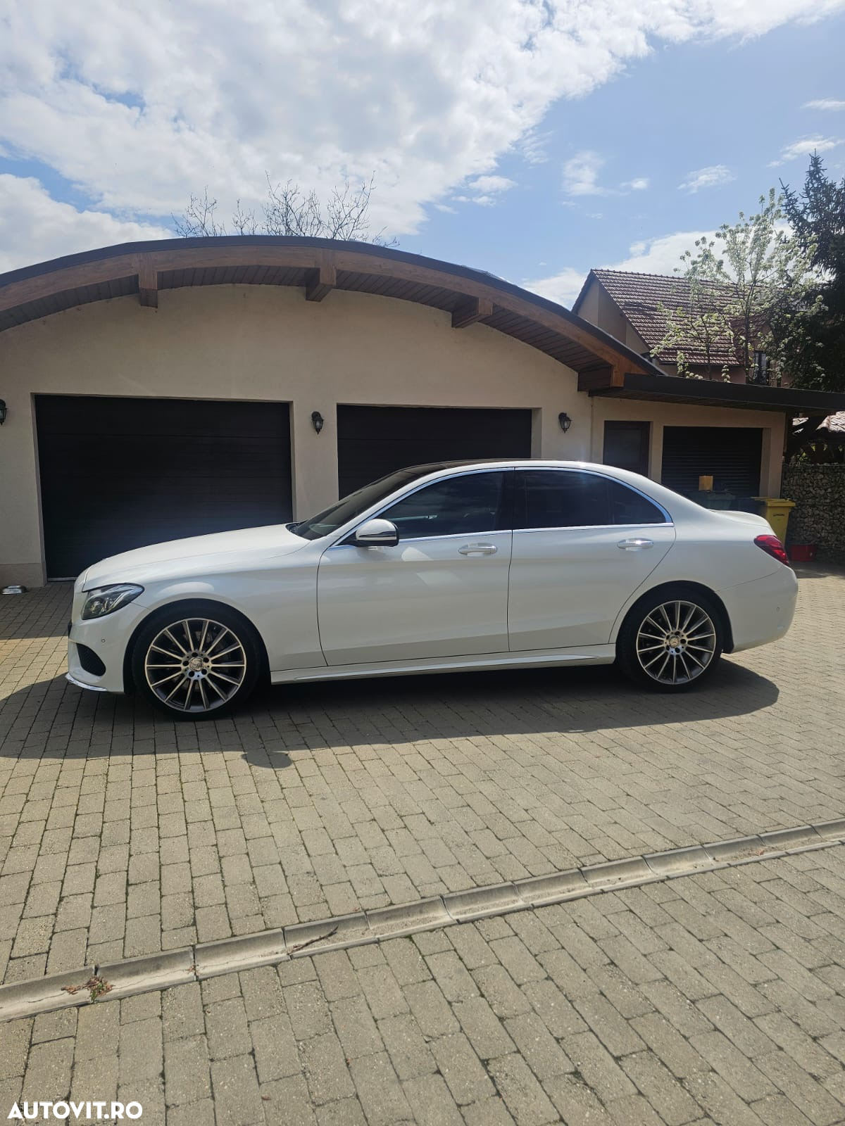Mercedes-Benz C 250 d 4Matic 9G-TRONIC AMG Line - 23