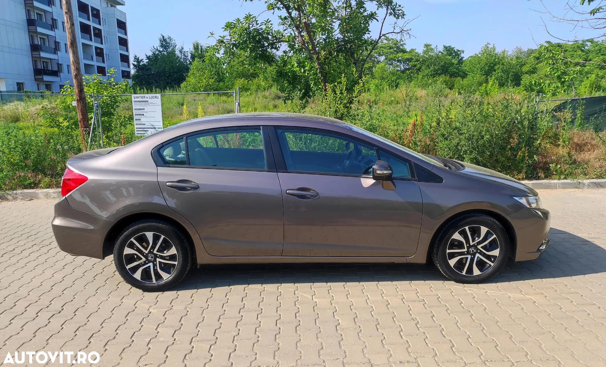 Honda Civic 1.8 MT ES - 5