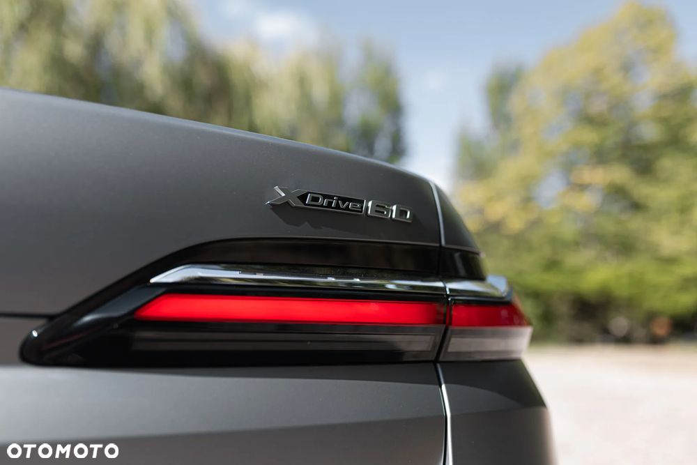 BMW i7 105.7kWh xDrive60 - 11