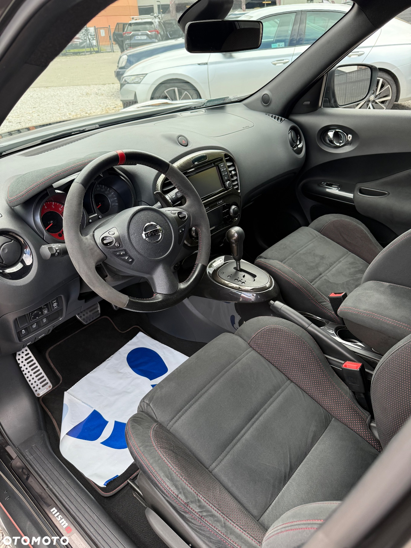 Nissan Juke 1.6 DIG-T Nismo RS 4WD Xtronic EU6 - 7